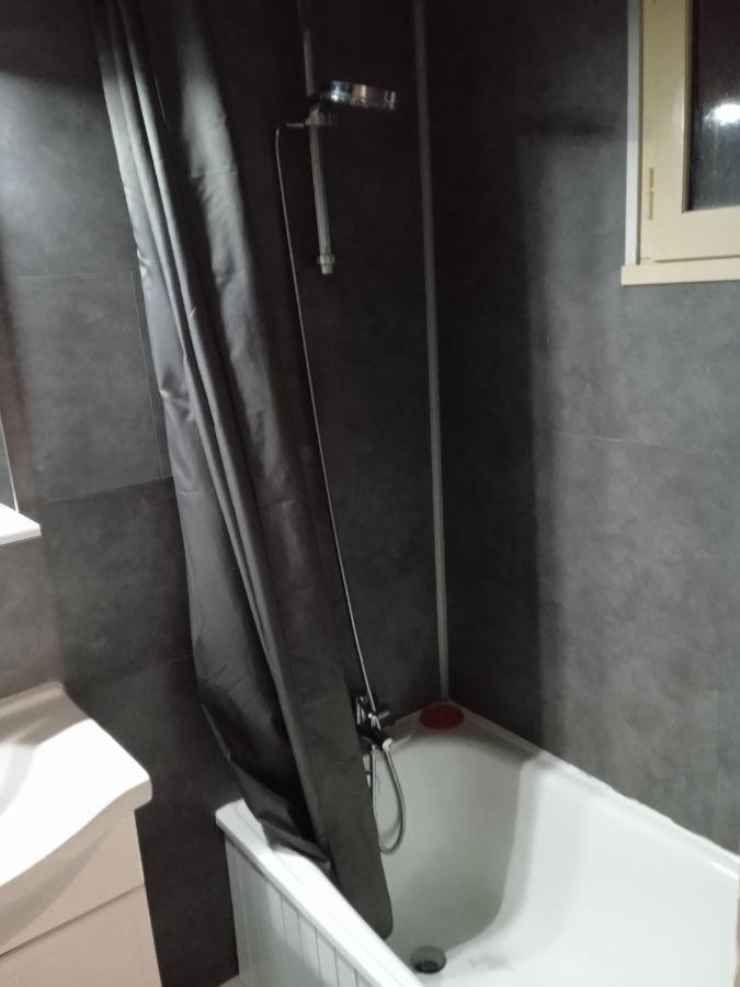 Appartement Familial - 2 Chambres Cauterets Bagian luar foto