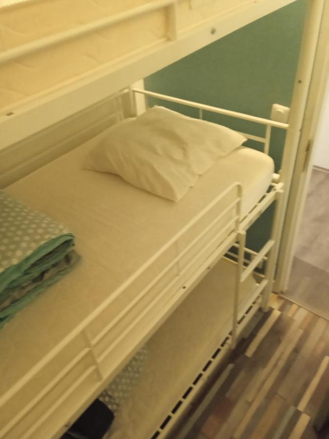 Appartement Familial - 2 Chambres Cauterets Bagian luar foto